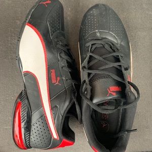 Men’s Puma Athletic Shoe